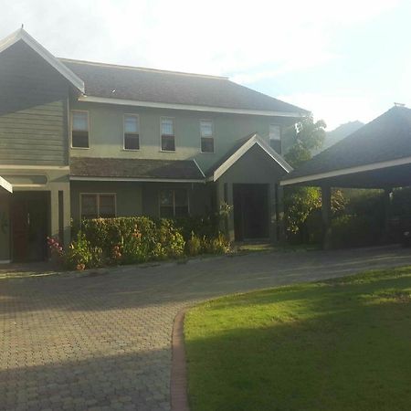 The Inn At 6 Kingston Exterior photo